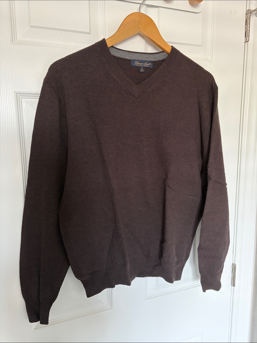 Merino Wool Men's Brown V-Neck Sweater